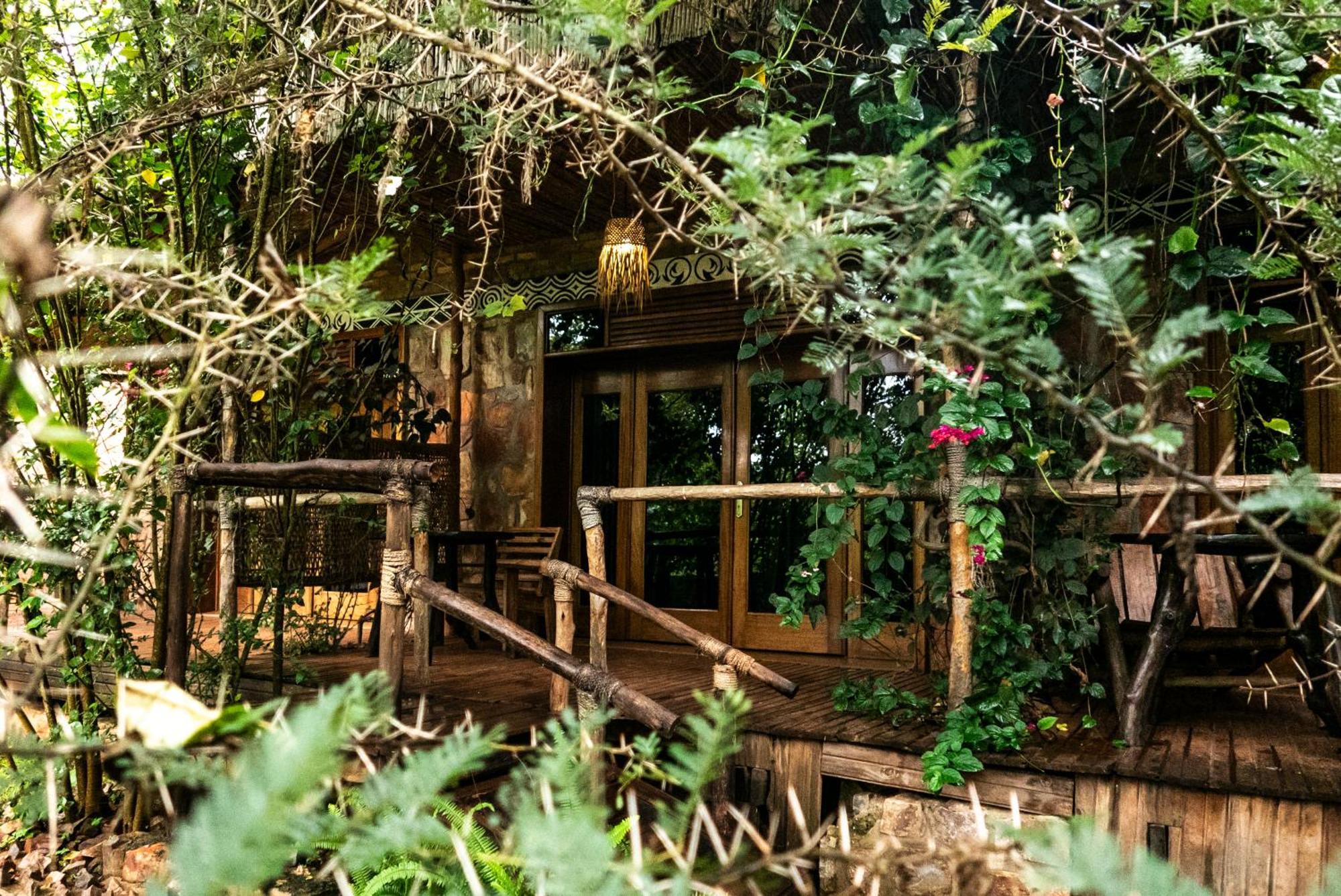 Akagera Transit Lodge Esterno foto