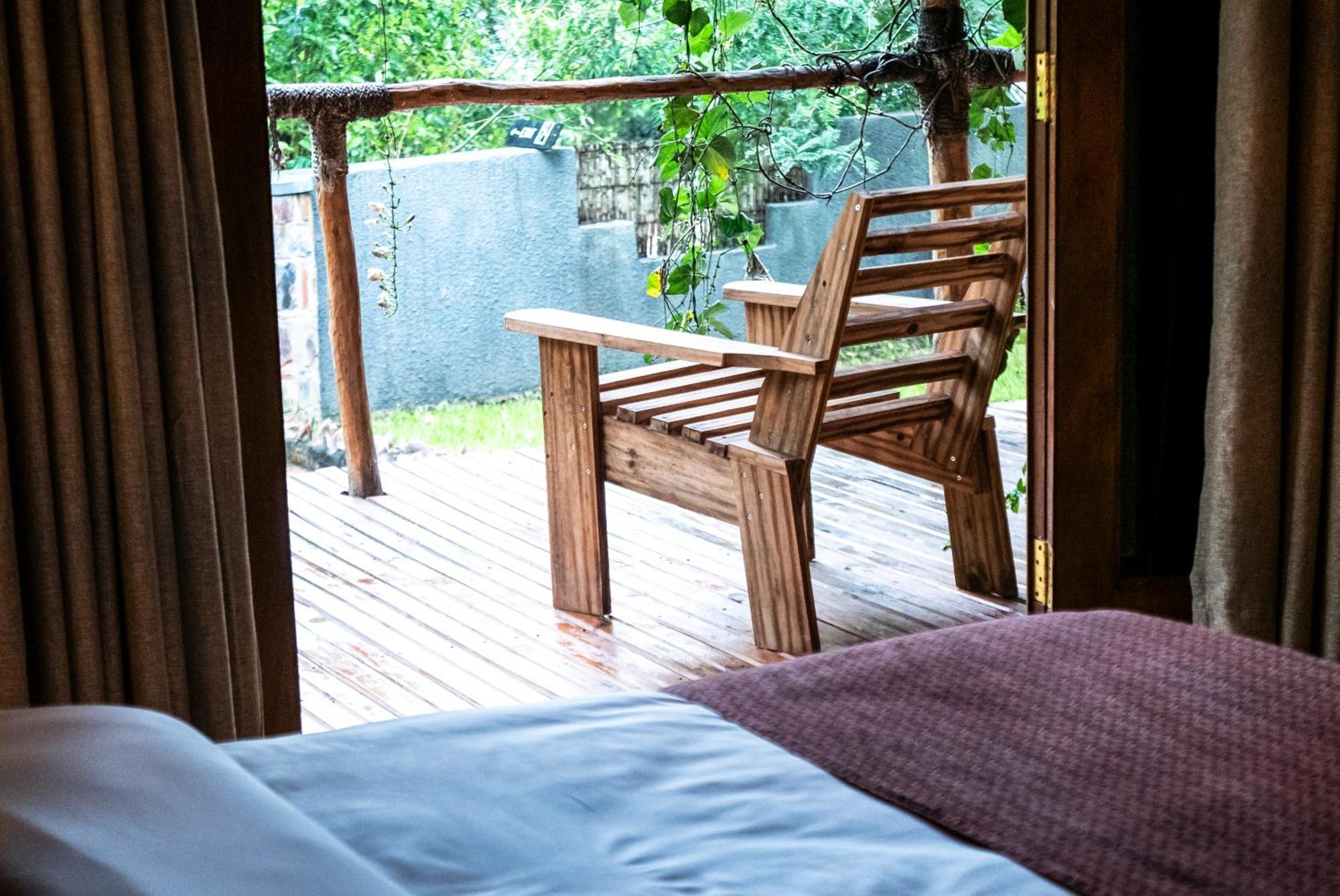 Akagera Transit Lodge Esterno foto